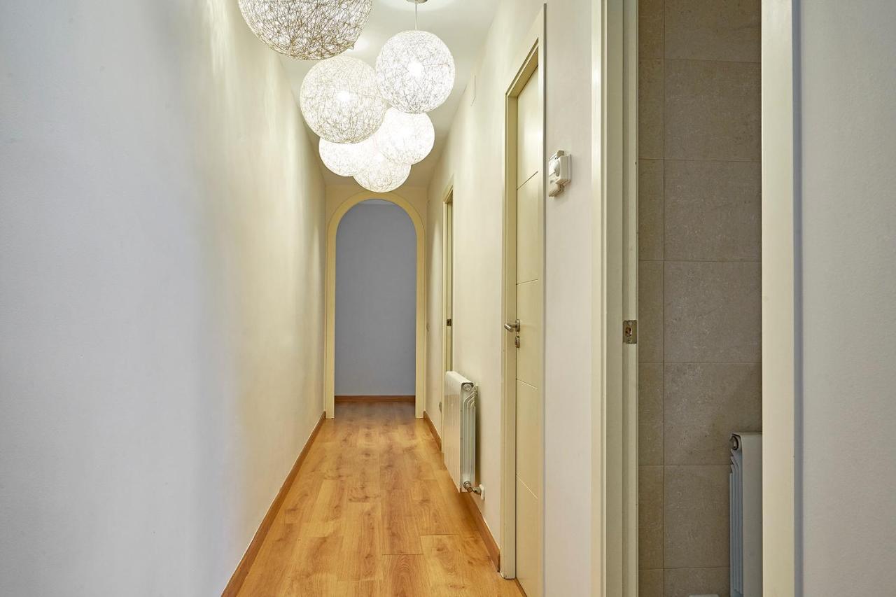 Barcelona Sants Station Apartments Exterior foto
