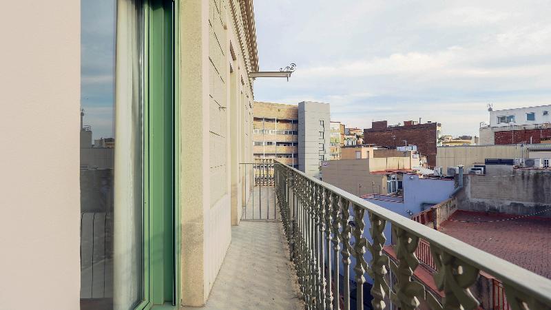 Barcelona Sants Station Apartments Exterior foto